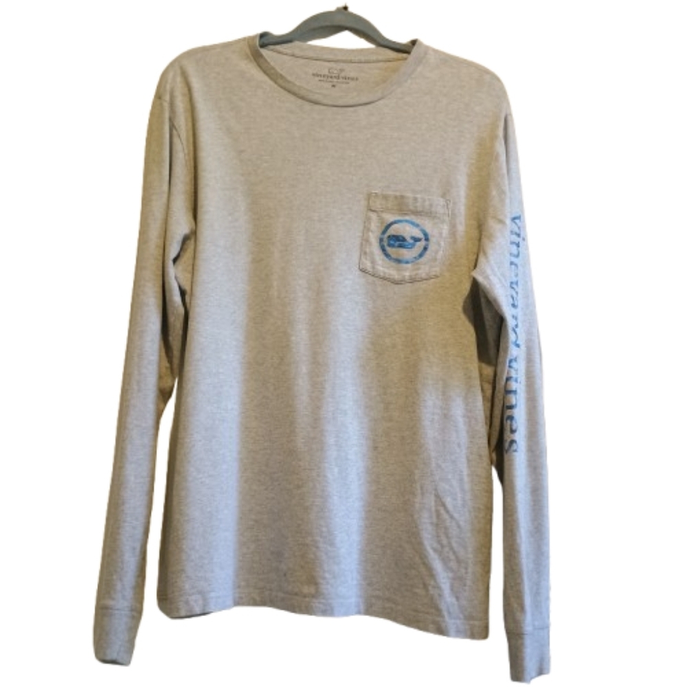 Vineyard Vines Men’s M Long Sleeve Gray T-Shirt‎ Pocket Logo Blue Camo Whale...
